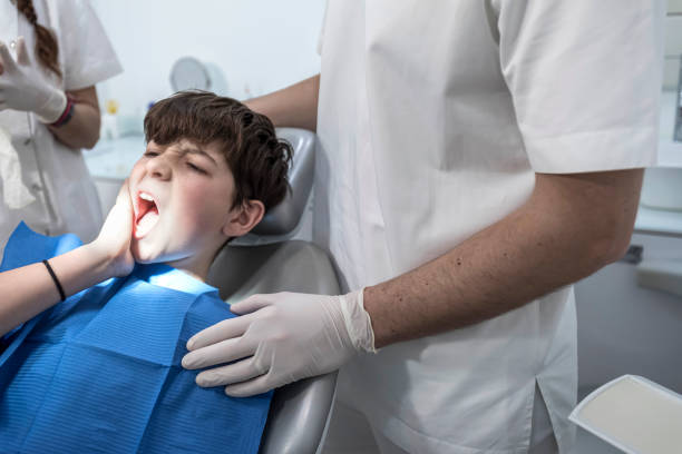 Best Broken or Cracked Tooth Emergency Dentist in Fort Washington, PA